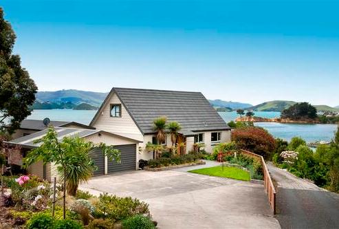 11 Camp Street, Broad Bay