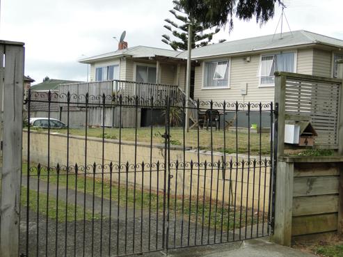 4 Salas Place, Howick