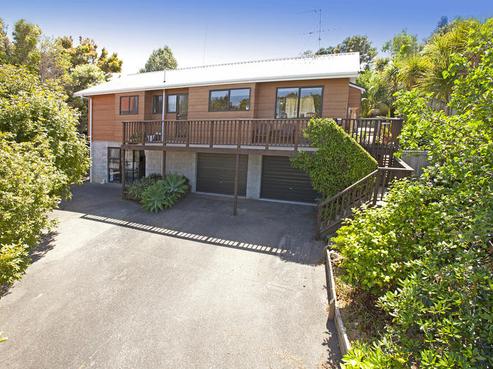 25 Springtime Crescent, Stanmore Bay