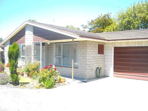 2/120A Percival Street, Rangiora