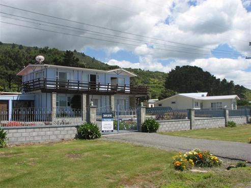 1123 Mataikona Road, Mataikona