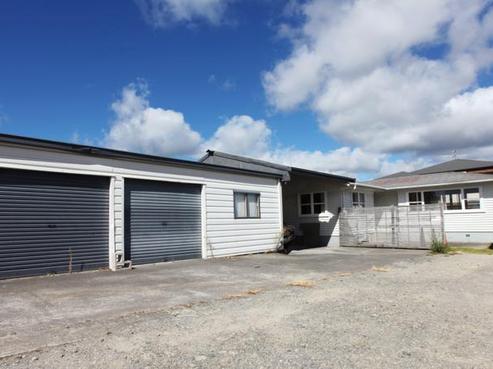 4190 Great North Road, Glendene