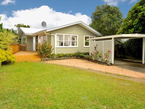 10 Angelo Avenue, Howick