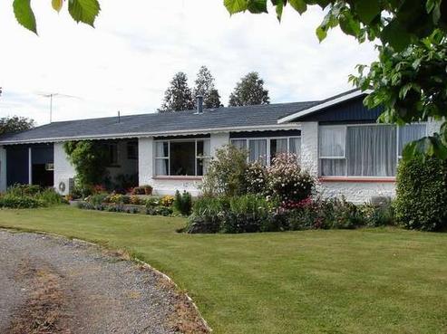 274 Mill Road North, Myross Bush
