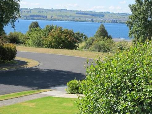 11 Pokaka Crescent, Wharewaka