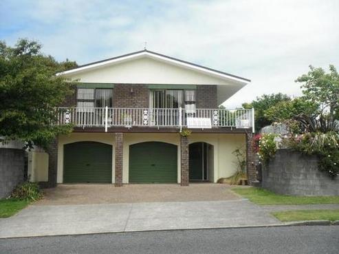 98 Dorset Avenue, Lynmouth