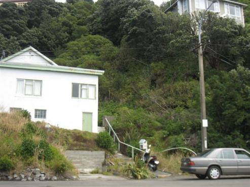 128 Evans Bay Parade, Roseneath