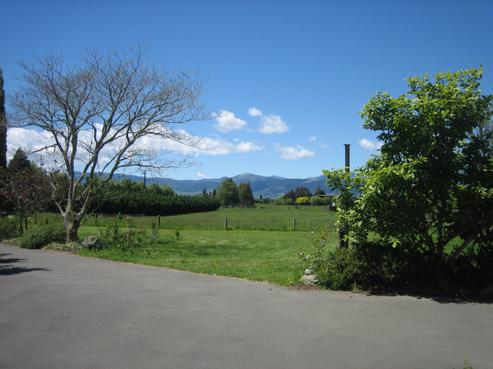 425 Moutere Highway, Redwood Valley