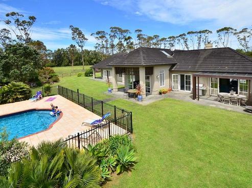1099 Leigh Road, Matakana
