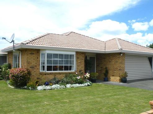 42 Lakeside Drive, Orewa