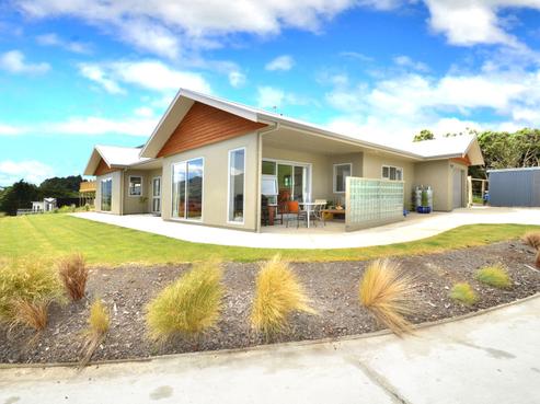 112 Mission Cove, Company Bay