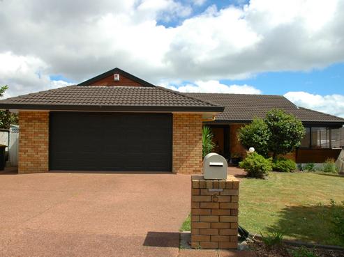 5 Pebble Beach Place, Golflands