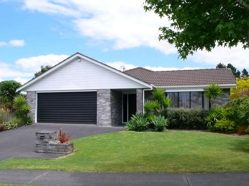20 Headcorn Place, Botany Downs