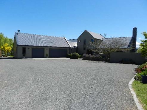 689 Barkers Road, Loburn
