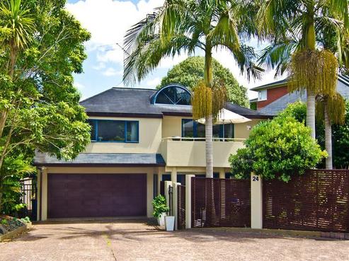 24 Heathcote Road, Castor Bay
