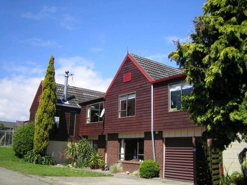 24 Lupin Road, Otaki