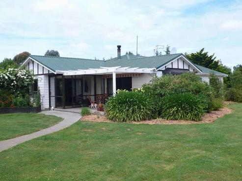 79 Brueres Road, Sefton