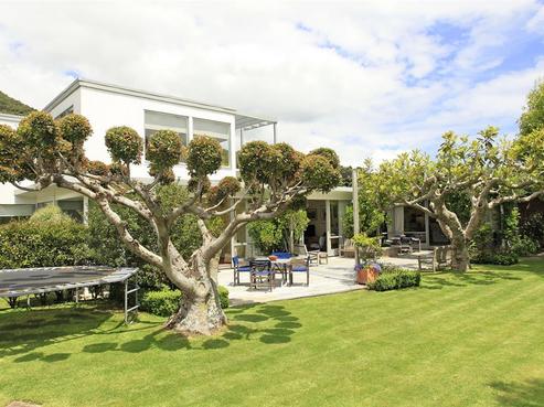 224 Marine Drive, Lowry Bay