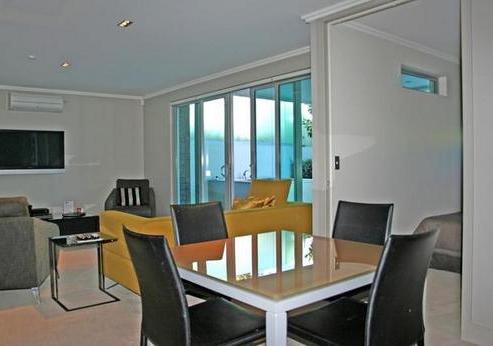 12/225 Lake Terrace, Waipahihi