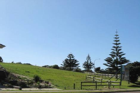 2 Fishermans Drive, Coastlands