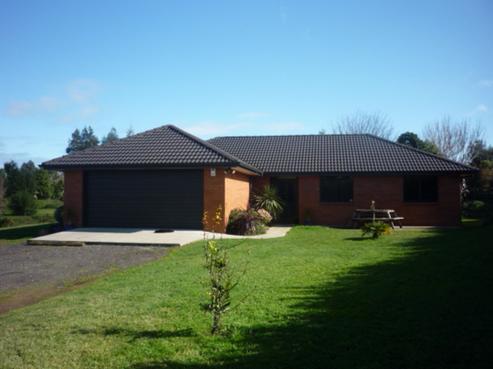 3A Frank Knight Place, Waiuku