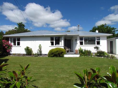 6 Newall Place, Solway