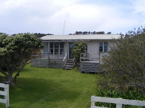 31 Birds Beach Road, Tapora