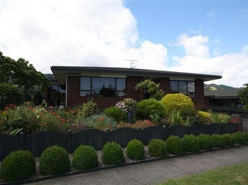 4 James Place, Richmond
