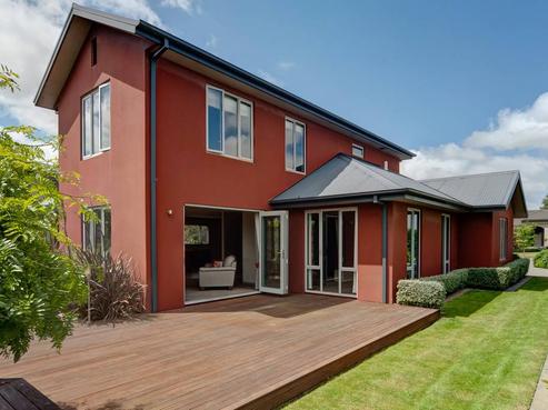 27 Aylsham Lane, Casebrook