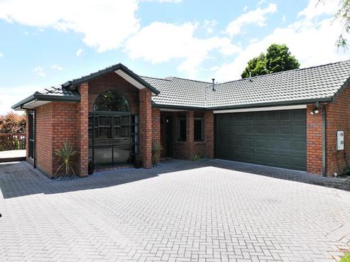 14 Foley Drive, Springfield
