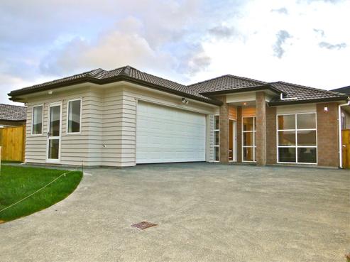 15 Dromoland Drive, Flat Bush