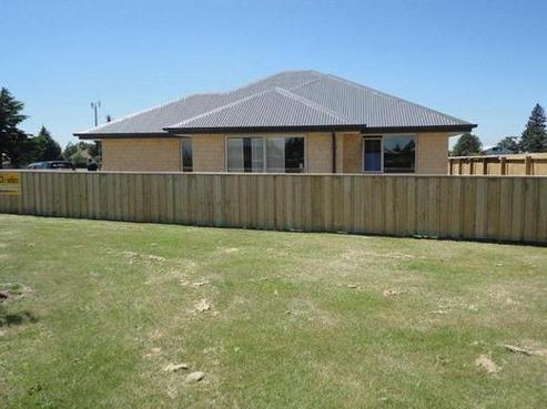 43A North Terrace, Darfield