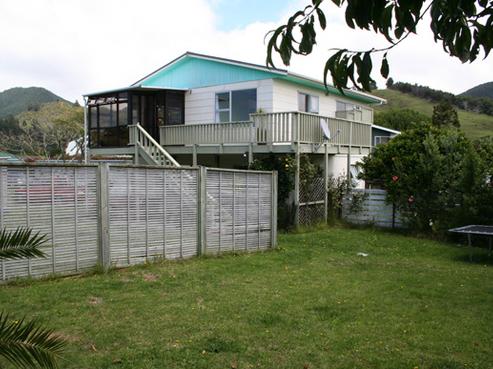 63 Kon Tiki Road, Whiritoa
