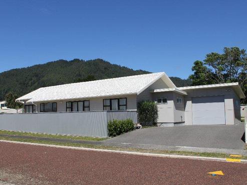 1 Oxley Close, Pauanui