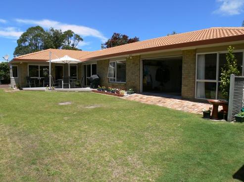 3 Lowe Park Lane, Pauanui