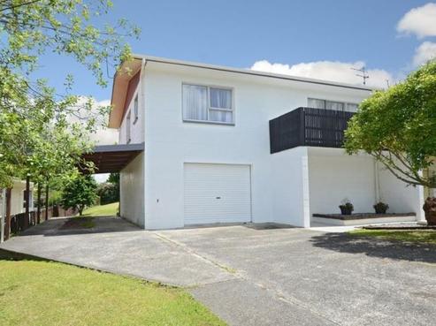 2/4 Nottingham Road, Onerahi