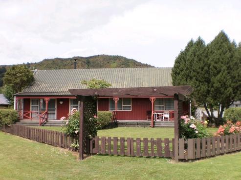 36 Church Street, Reefton