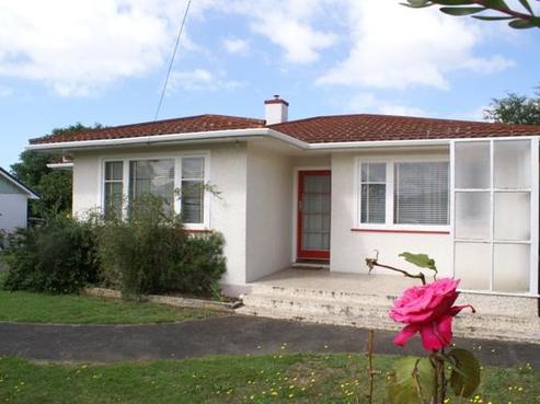 21 Lincoln Road, Springvale