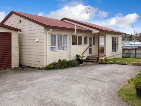 91 Union Road, Howick
