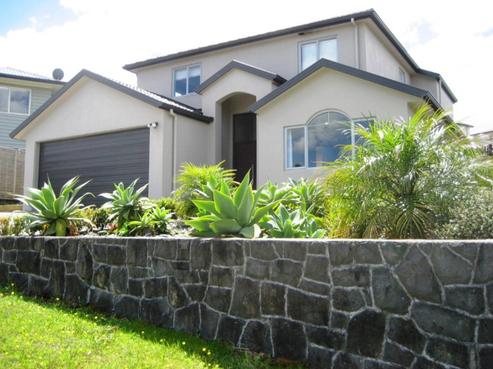 4 Carol Lee Place, Albany Heights