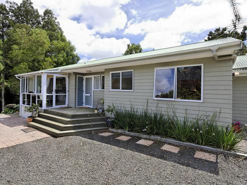 305 Taylor Road, Waimauku