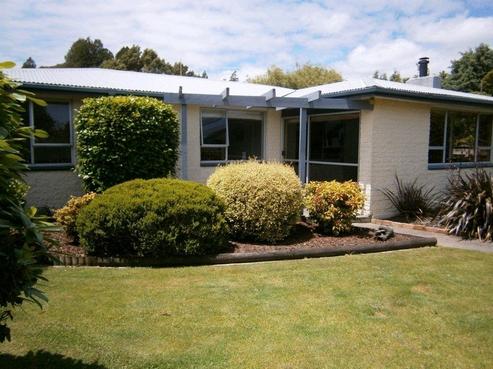 27 Eastons Road, Westport