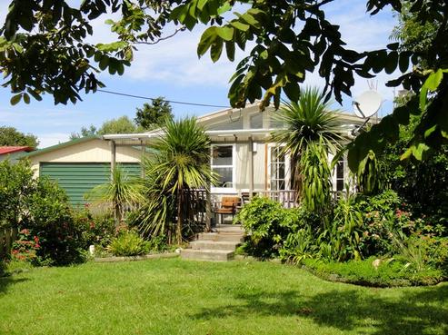 6 Insley Road, Waipu