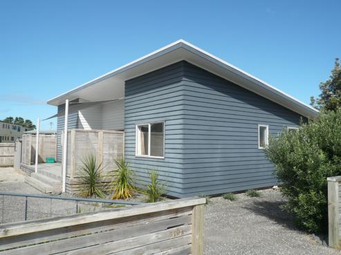 310A Ocean Road, Whangamata
