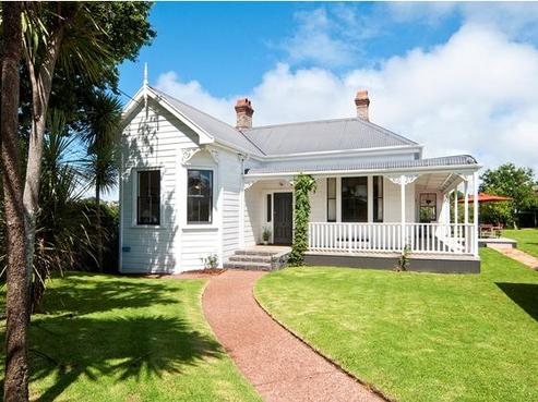 8 Church Street, Northcote Point