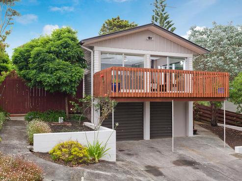5 Orsova Place, Lynfield