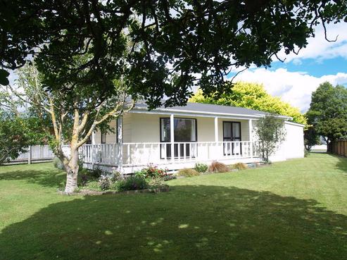 9 Renata Road, Otaki