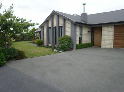 8 Alderney Mews, Casebrook