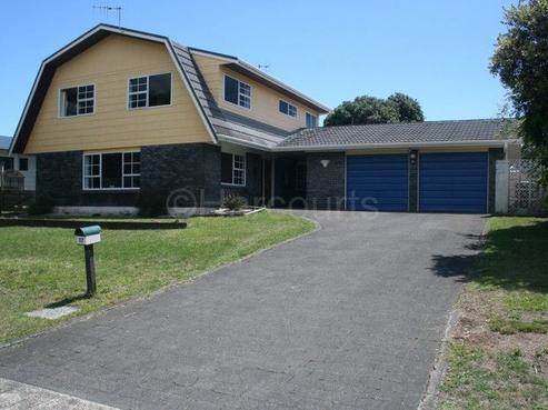 17 Eruini Street, Ohope