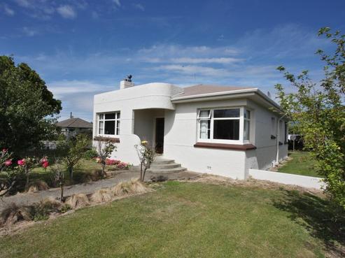 2 Herriot Court, Richmond
